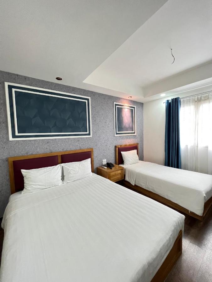 Và 3* Hà Nội